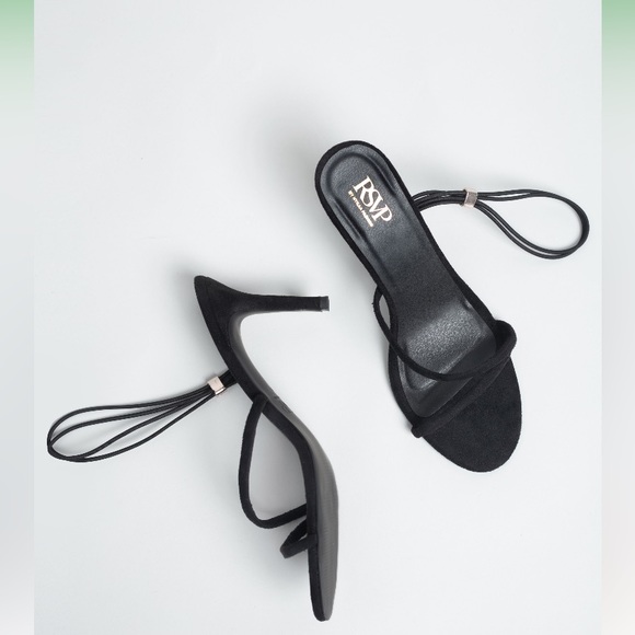 RSVP by Nykaa Fashion
Black Make A Move Stilettos - Picture 10 of 10